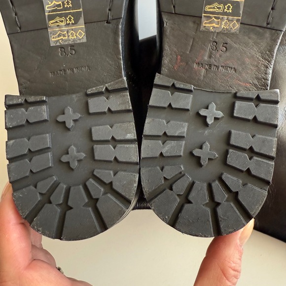 Free People NWOB Ride or Die Black Leather 2 Buckle Moto Engineer Boots sz 8.5 - Picture 10 of 11